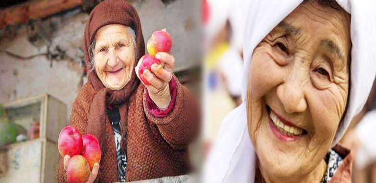 تفریح سالمند صله رحم هدیه سفر زیارتی